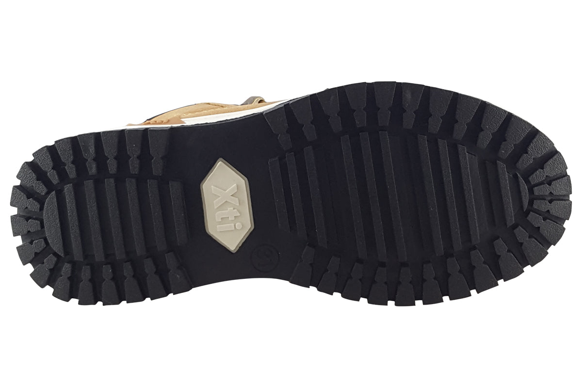 xti montaina 150001 camel boys sole