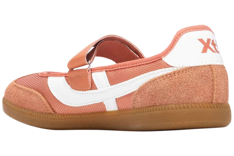 XTI Nova 145056 Coral Womens Fashion Trainers