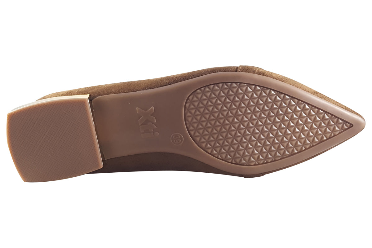xti pump camel womens sole