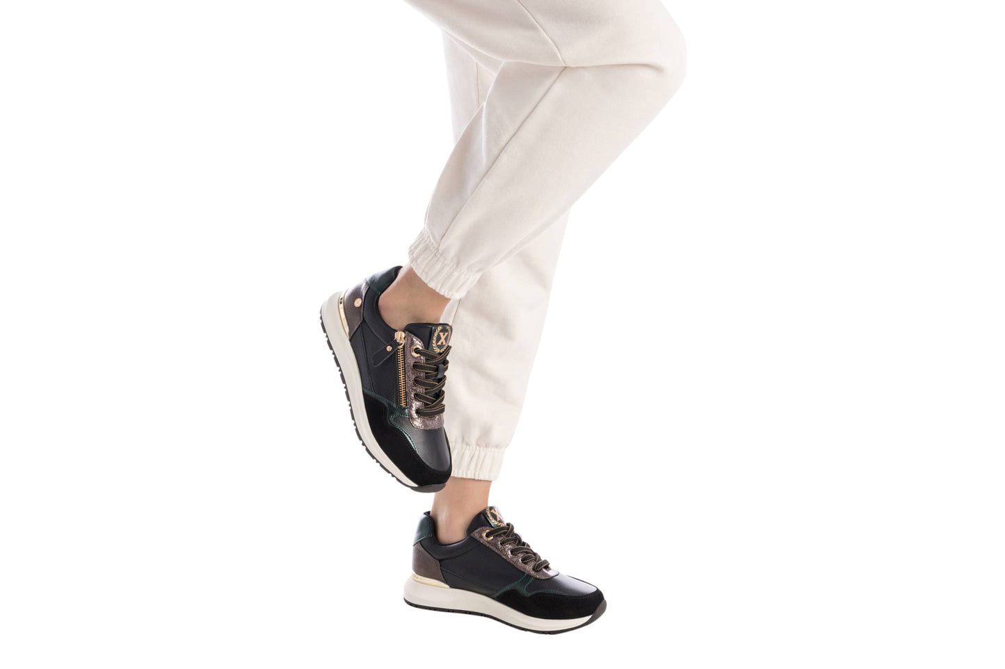 xti savion 144218 womens trainers black ls