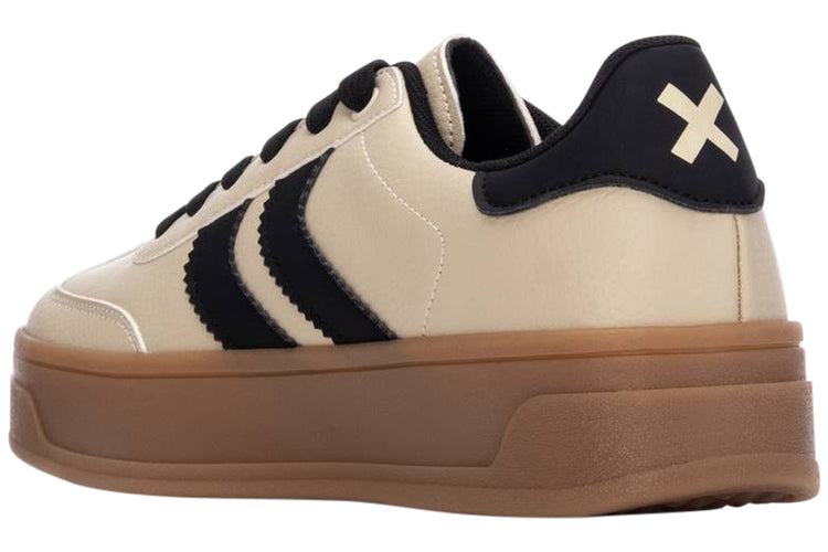 XTI Sharon 144585 Womens Fashion Trainers Beige