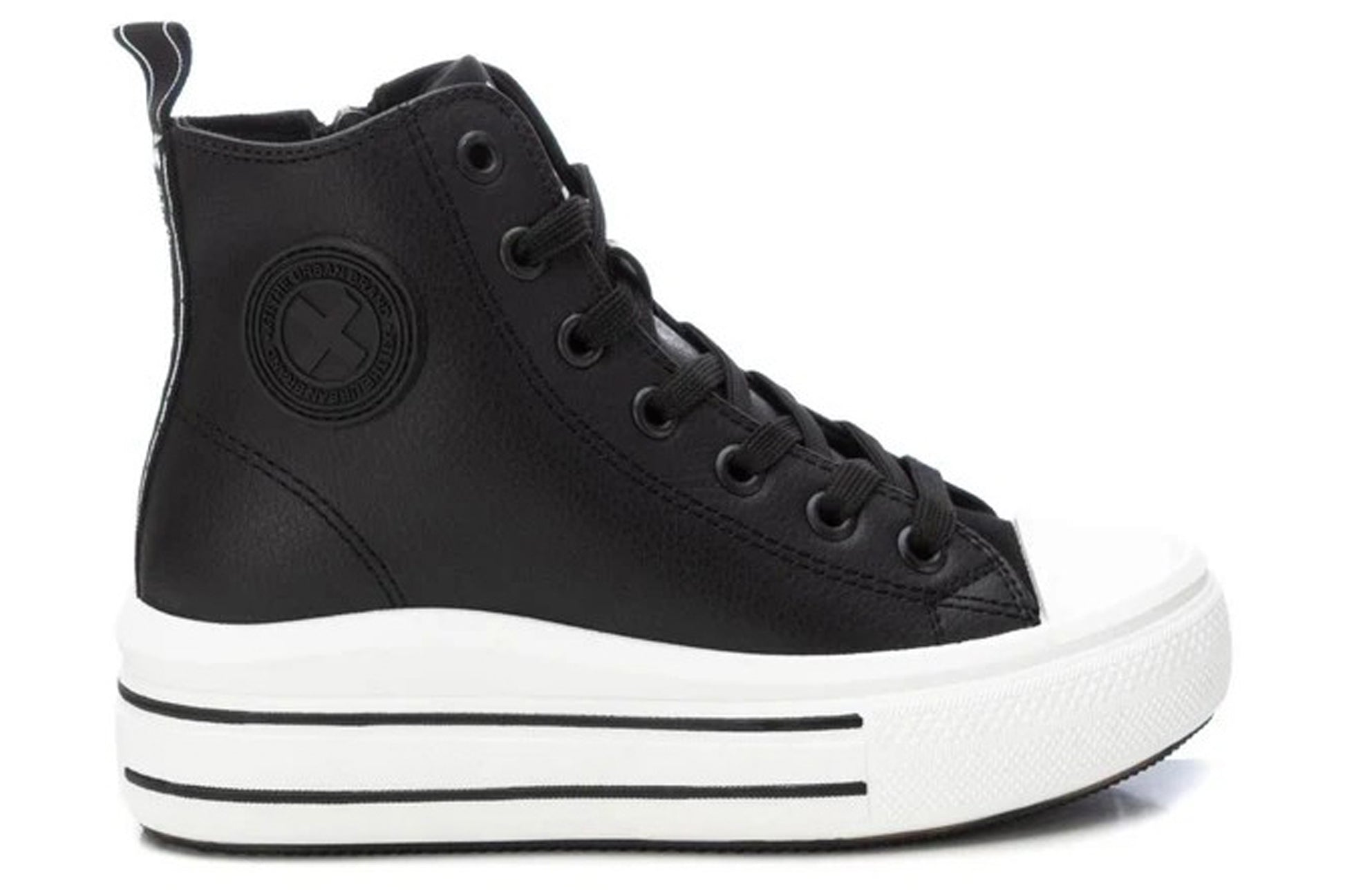 xti-sophie-151065-girls-trainers-black-right-flat
