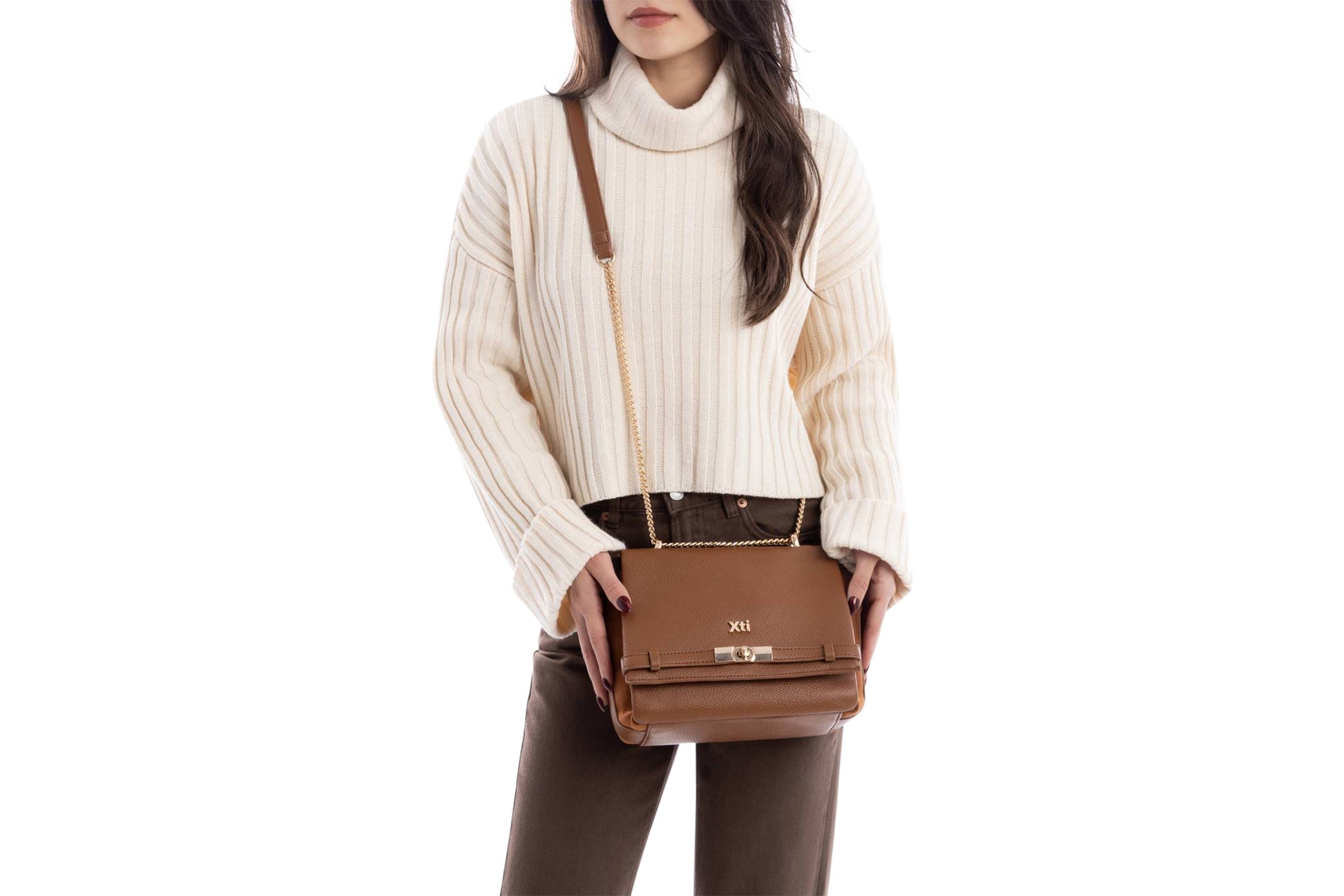 xti-tubby-bag-184522-camel-lifestyle
